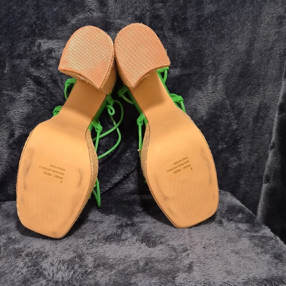 EGO Vibrant Green and Tan Platform Sandals - Picture 5 of 6